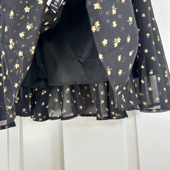 Ditsy Floral Black and Yellow Ruffle Hem Mini Skirt 2XL - Picture 7 of 11